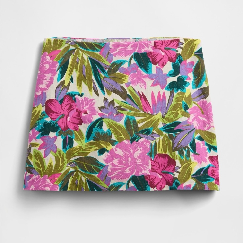 GAP Floral Tropical Linen Blend  Mini Skort